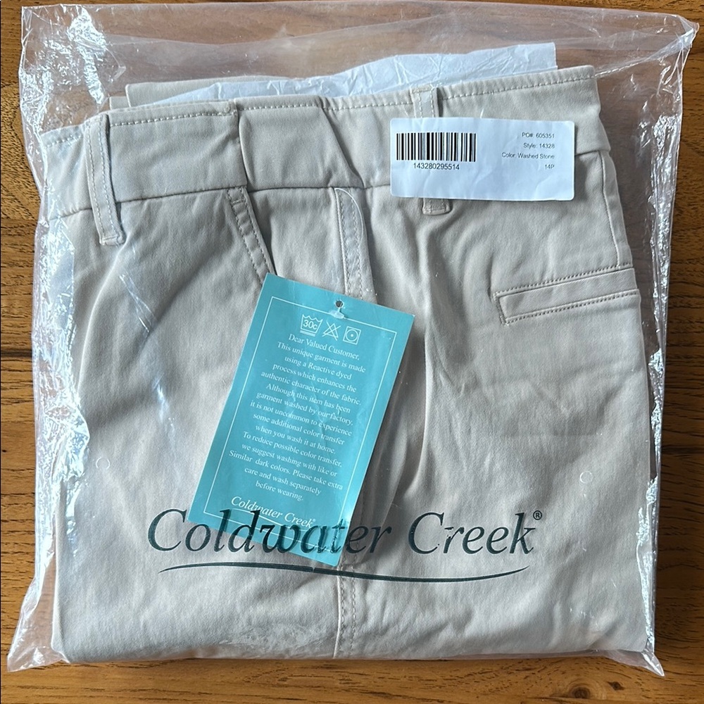 Coldwater Creek Chino Capris Polished Cotton Blend NWT - Picture 7 of 9